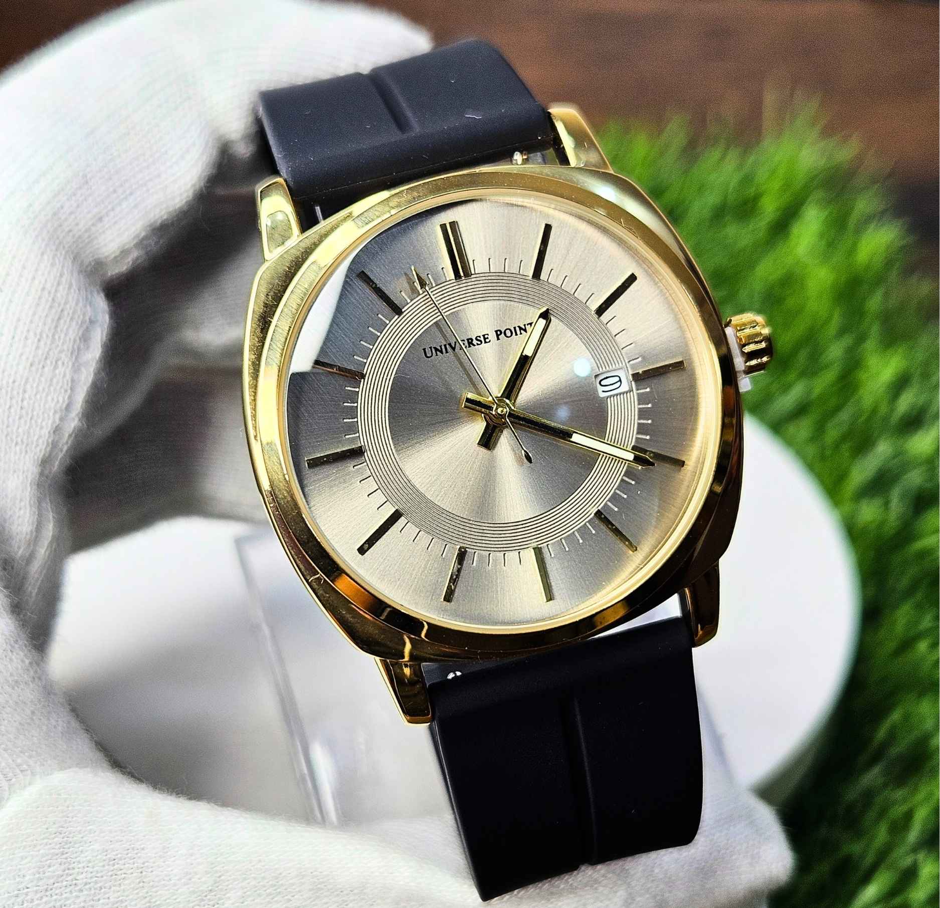 Universal Point Watch Universe Point – Tim Wrist