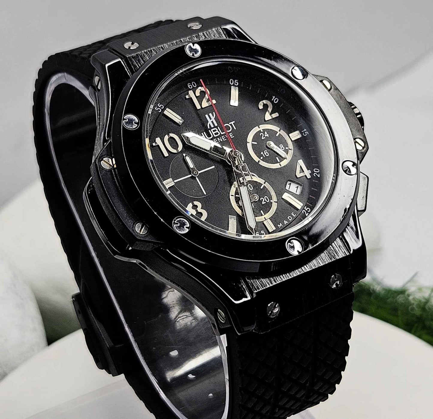 Hublot Genève Chronograph Branded Watch Luxury Edition