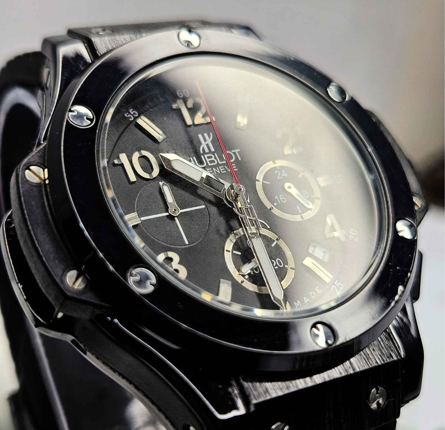 Hublot Genève Chronograph Branded Watch Luxury Edition